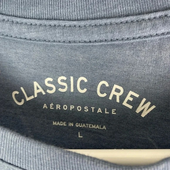 Aeropostale Blue Butterfly Graphic Classic Crew Juniors Size Large - Picture 3 of 5